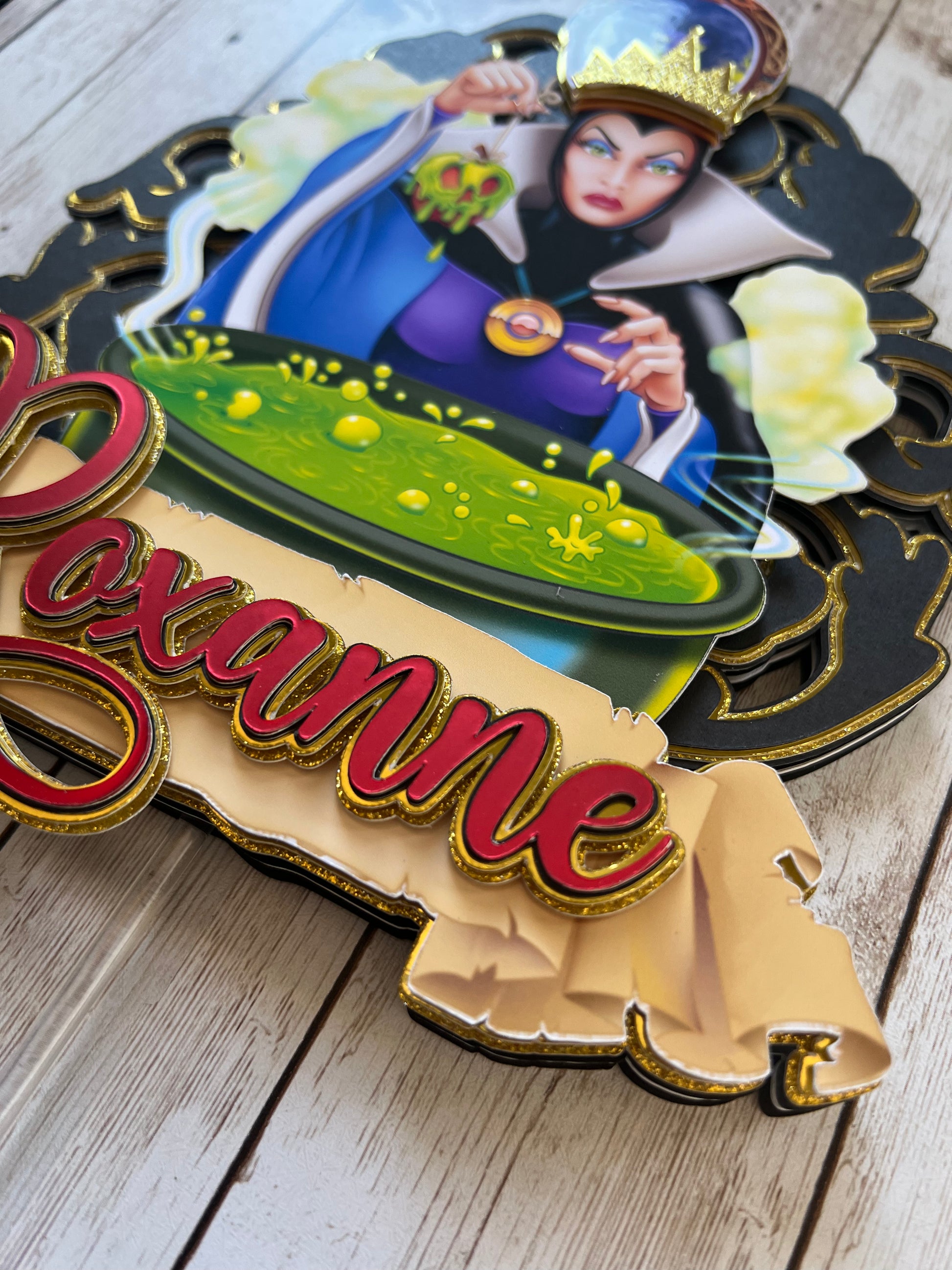 Evil Queen Cake topper