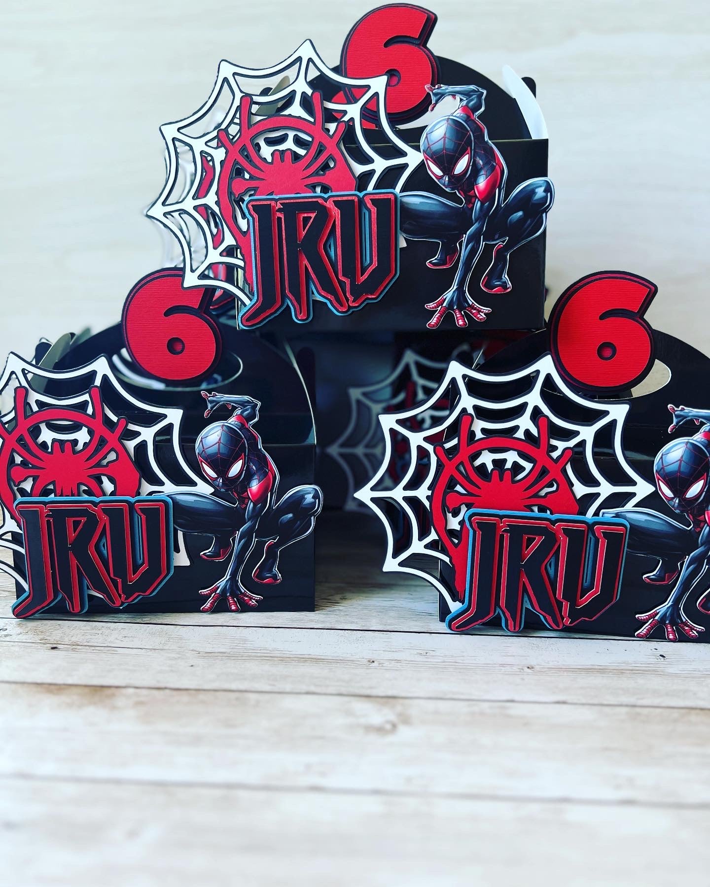 Spiderman favor boxes