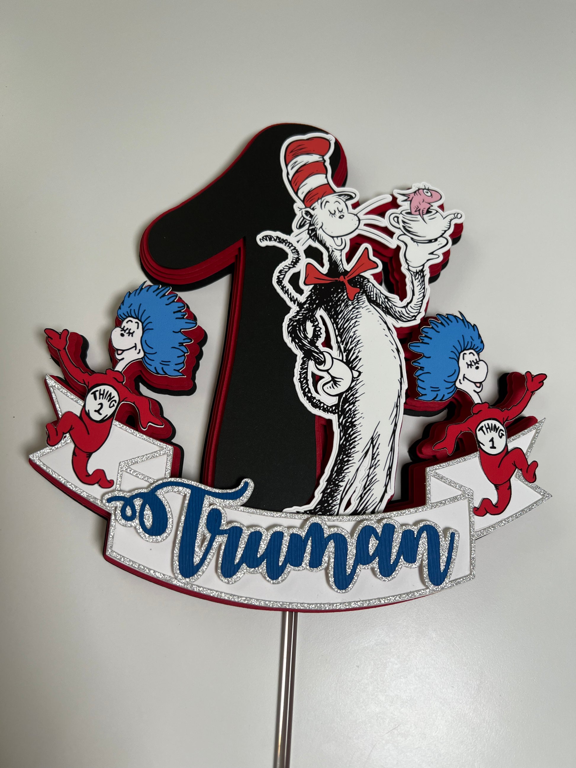 dr Seuss party decor