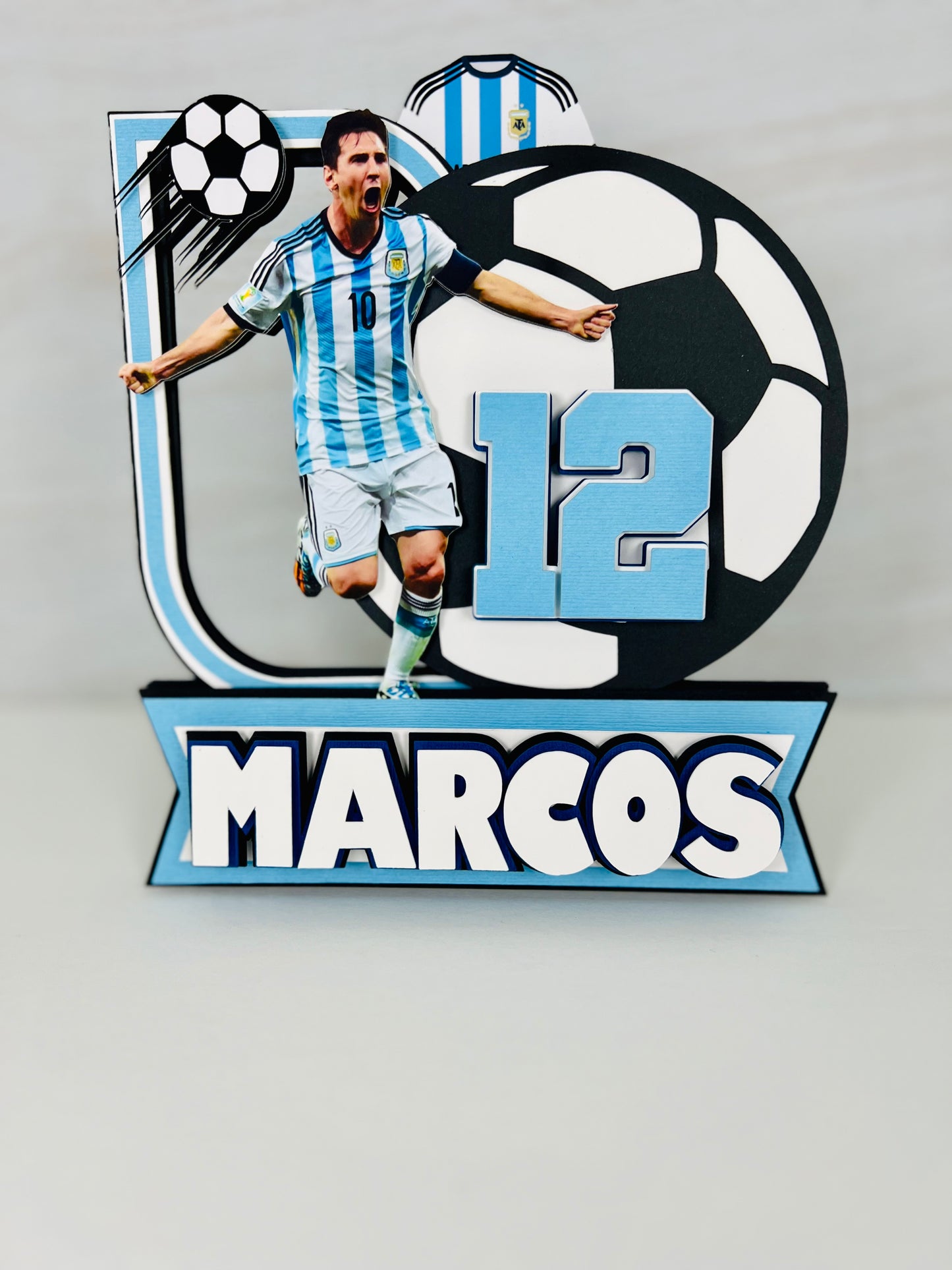 Lionel Messi cake topper