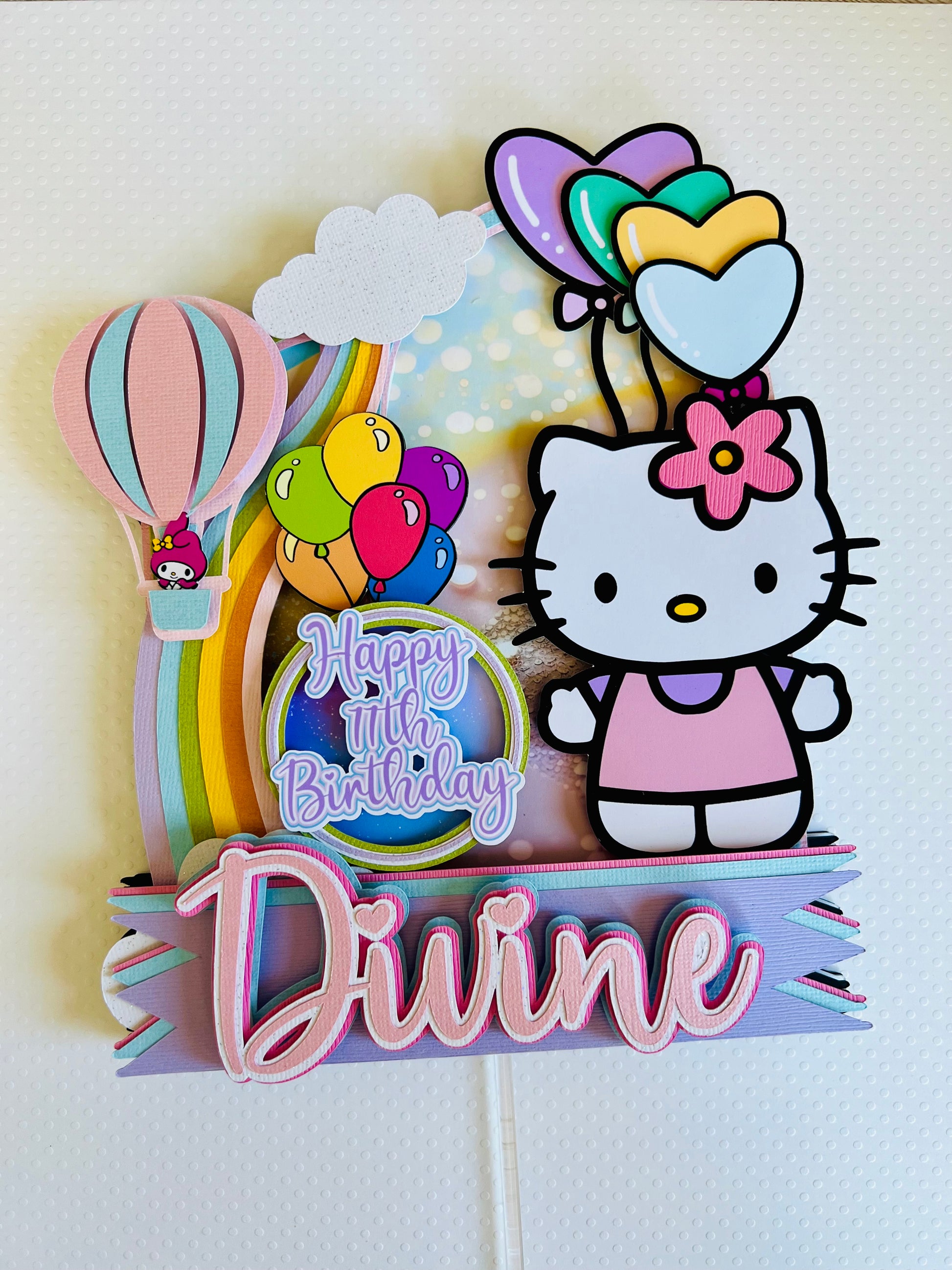 Hello kitty cake topper de