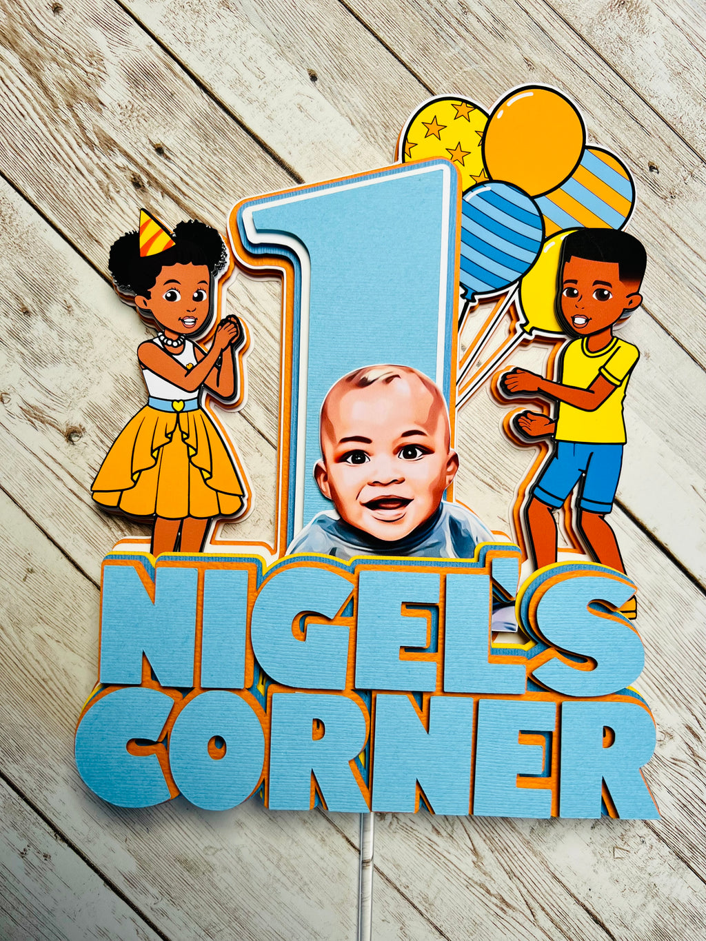 Gracie’s Cake Topper