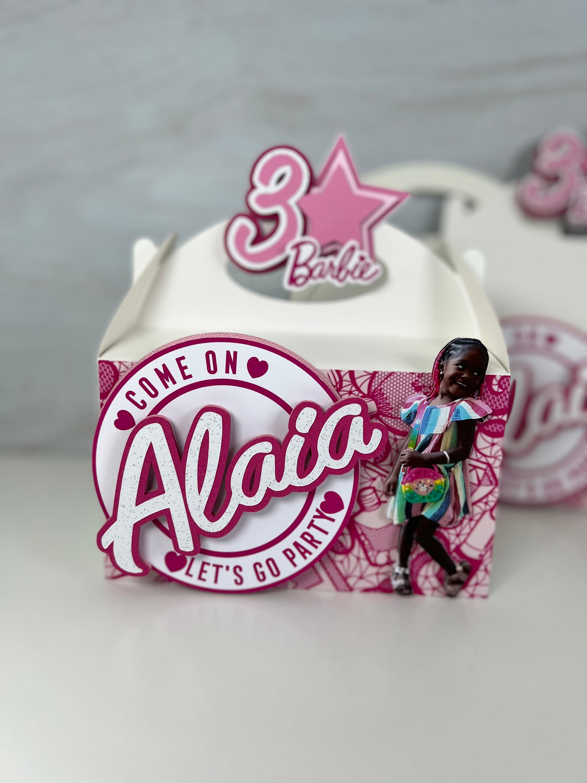 Barbie favor boxes