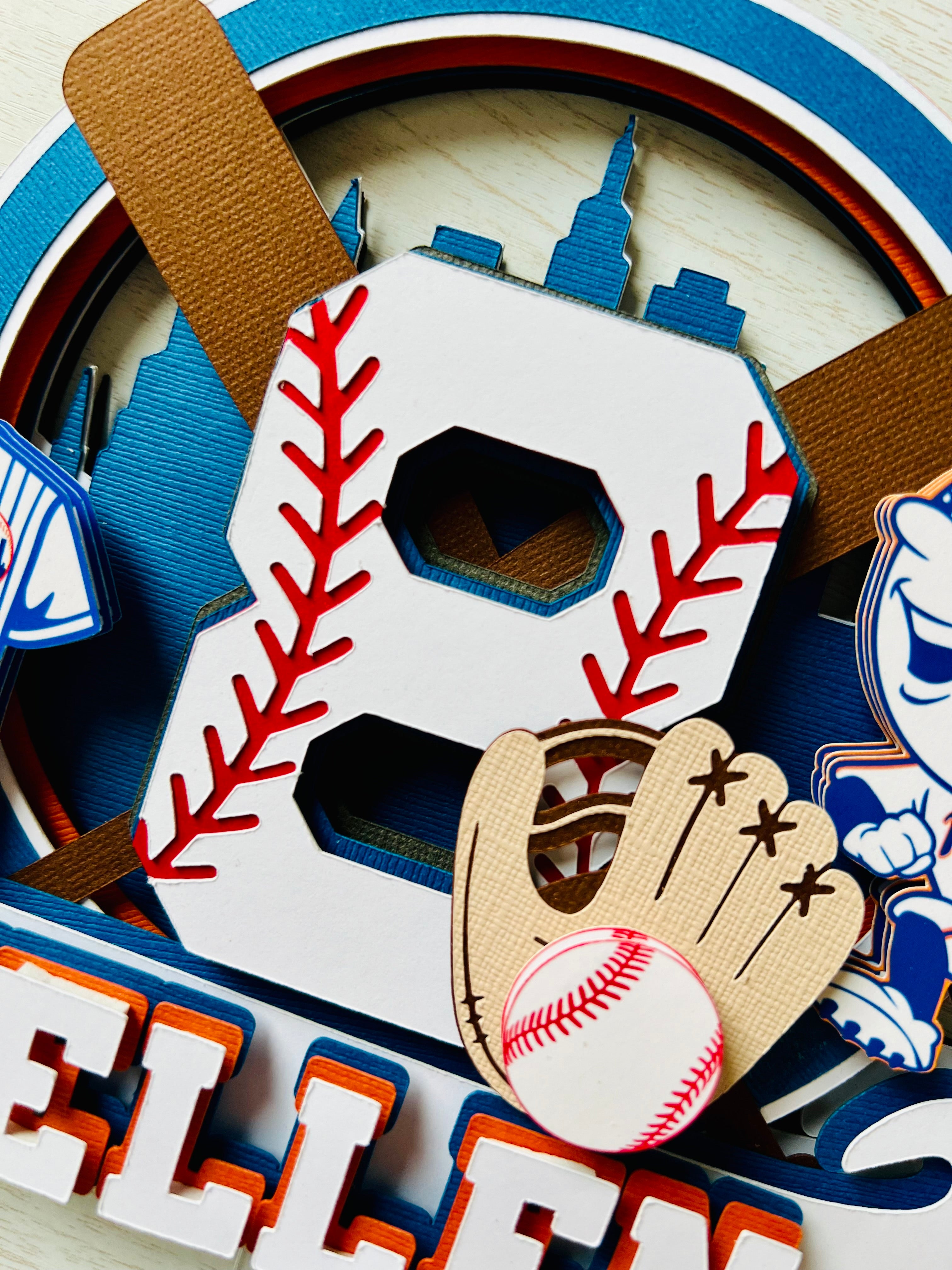 METS CAKE TOPPER