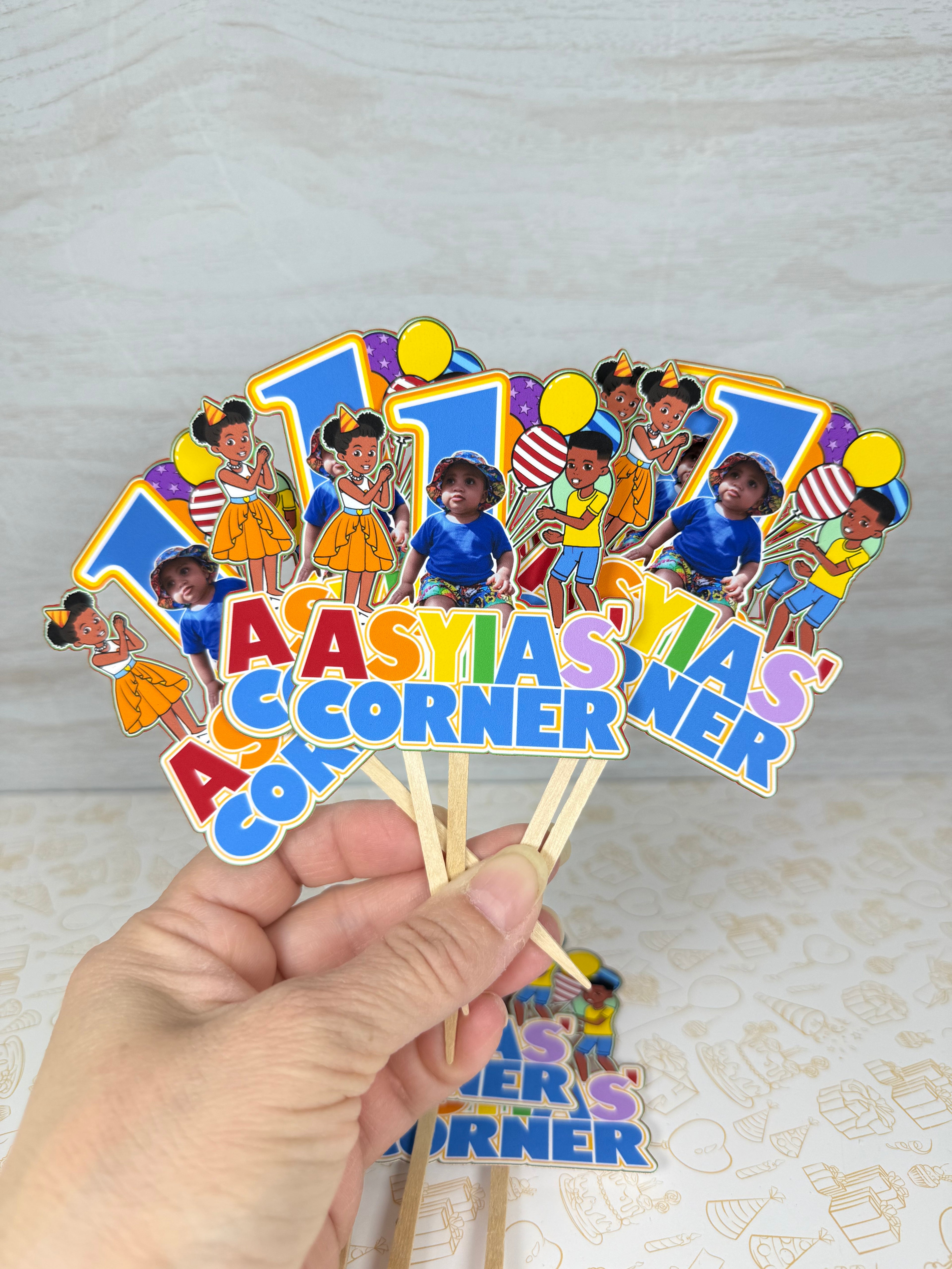 Gracie’s cupcake toppers