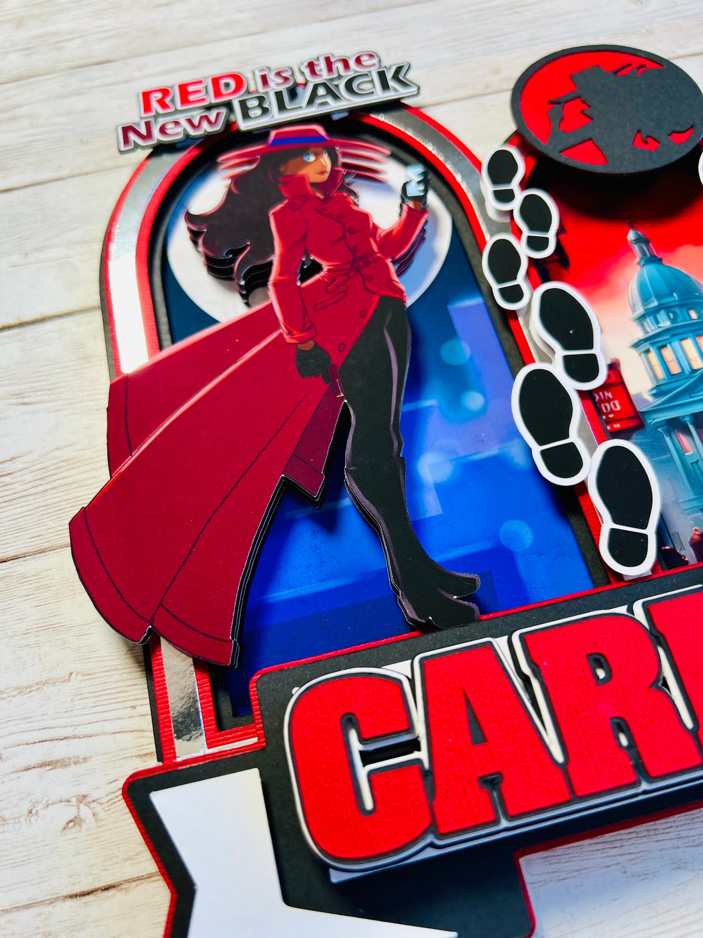 Carmen Sandiego cake topper 