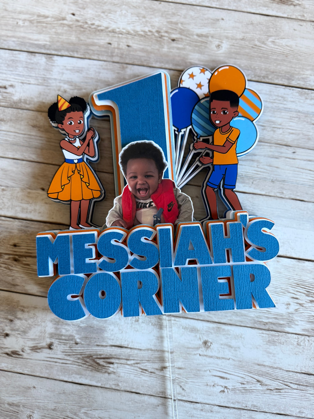 Gracie's corner cake topper