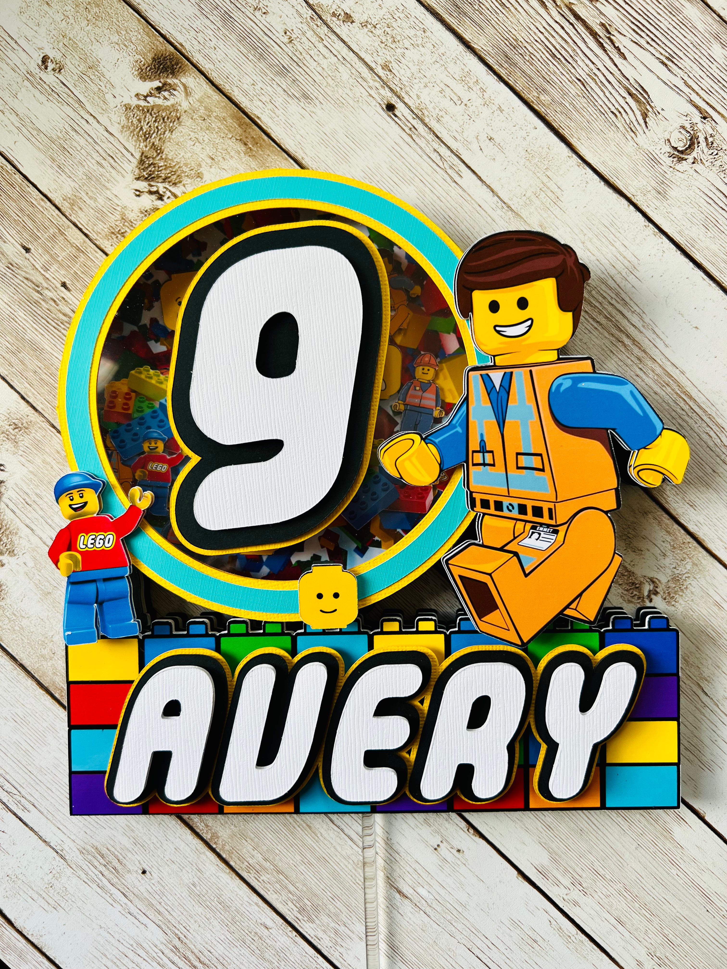 legos cake topper