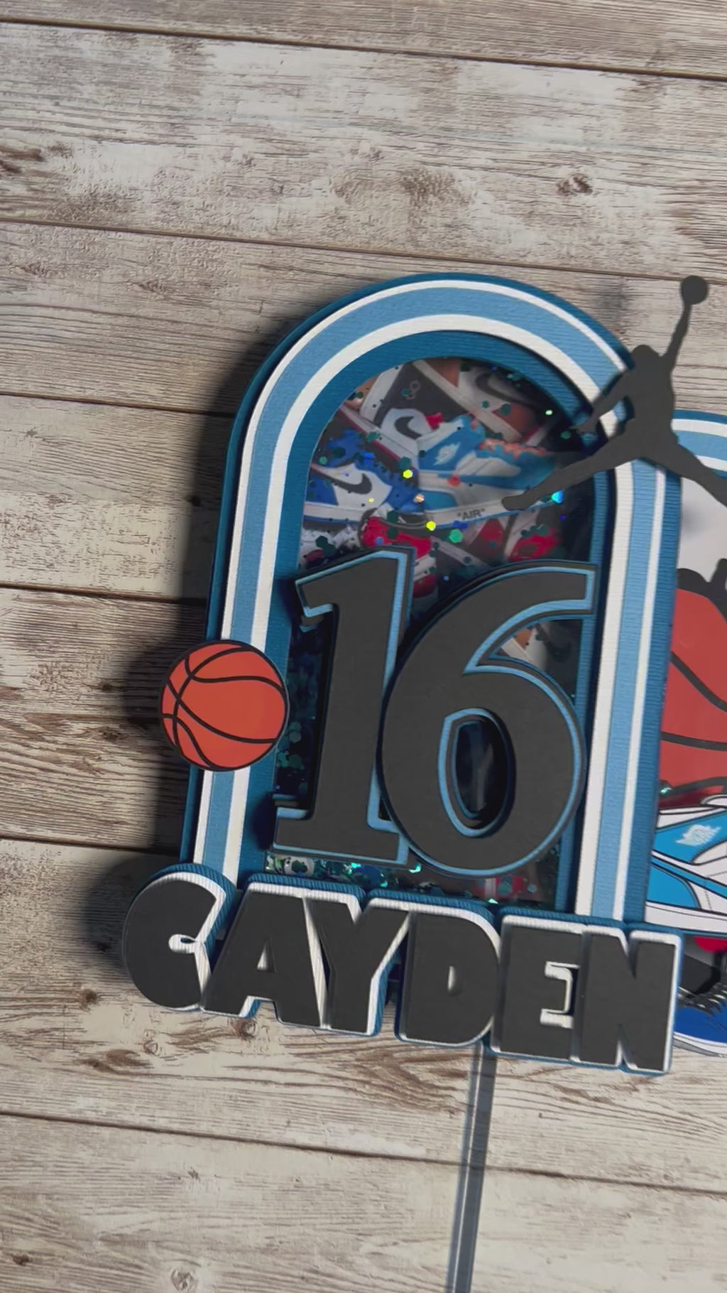 Basketball cake topper