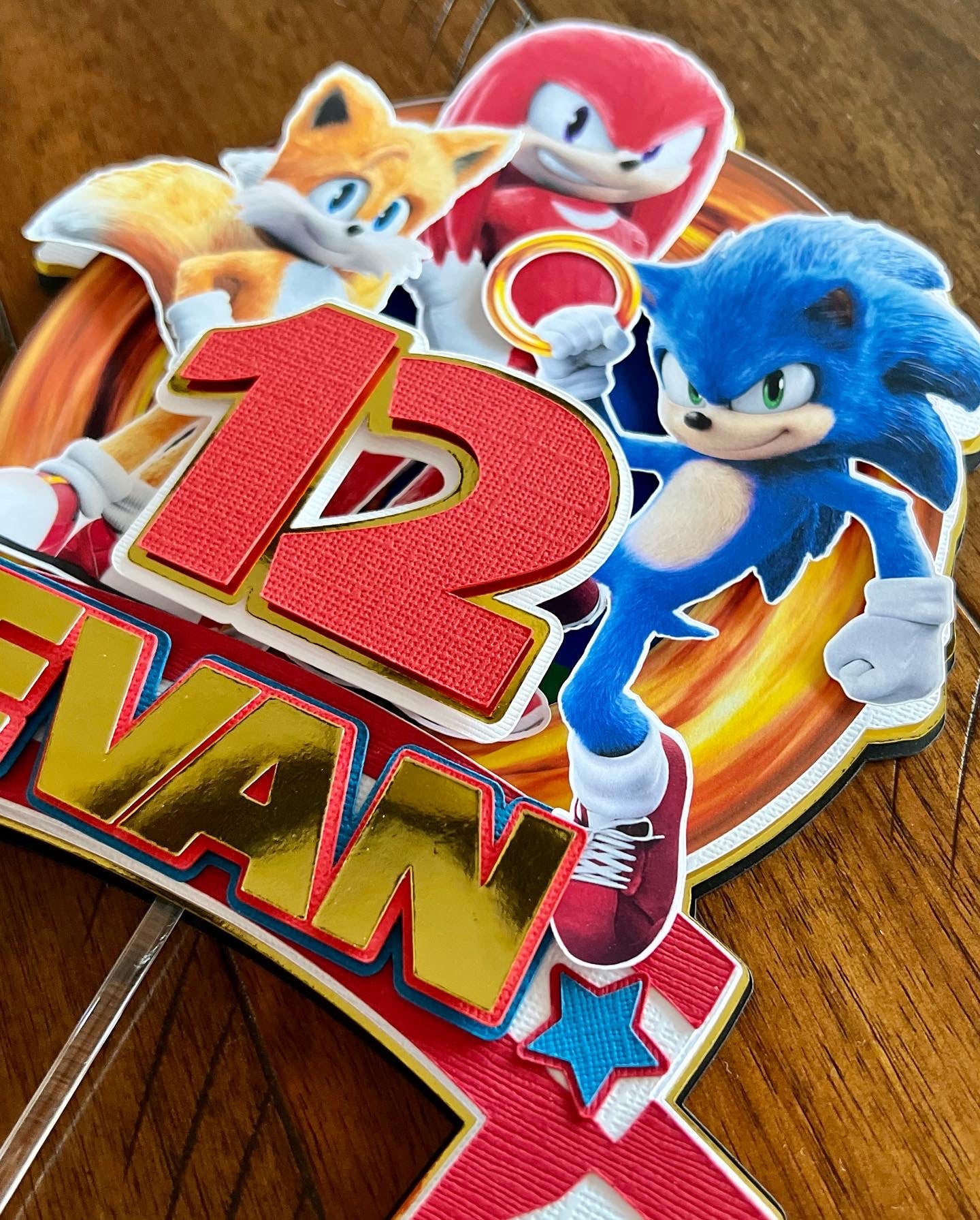 Sonic Cake Topper 