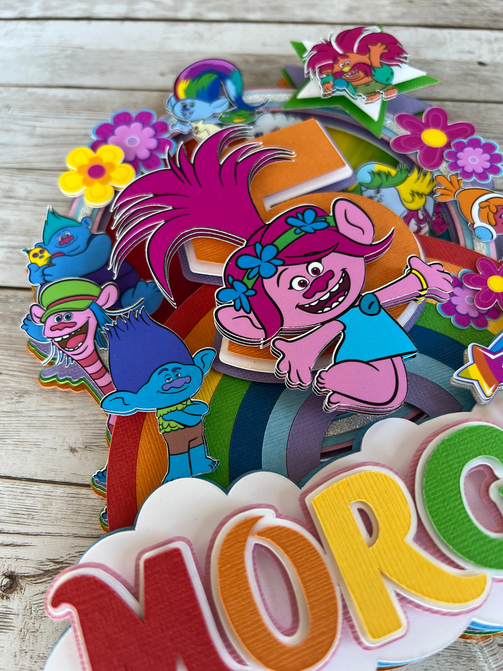 Trolls Deluxe Cake Topper