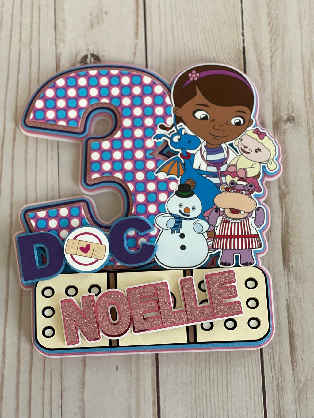 doc Mcstuffins cake topper